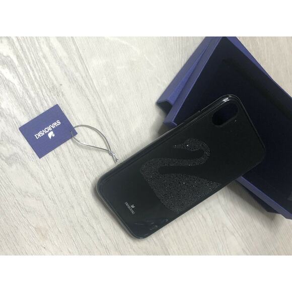 SWAROVSKI SWAN Black IPHONE XR Case - Picture 5 of 5